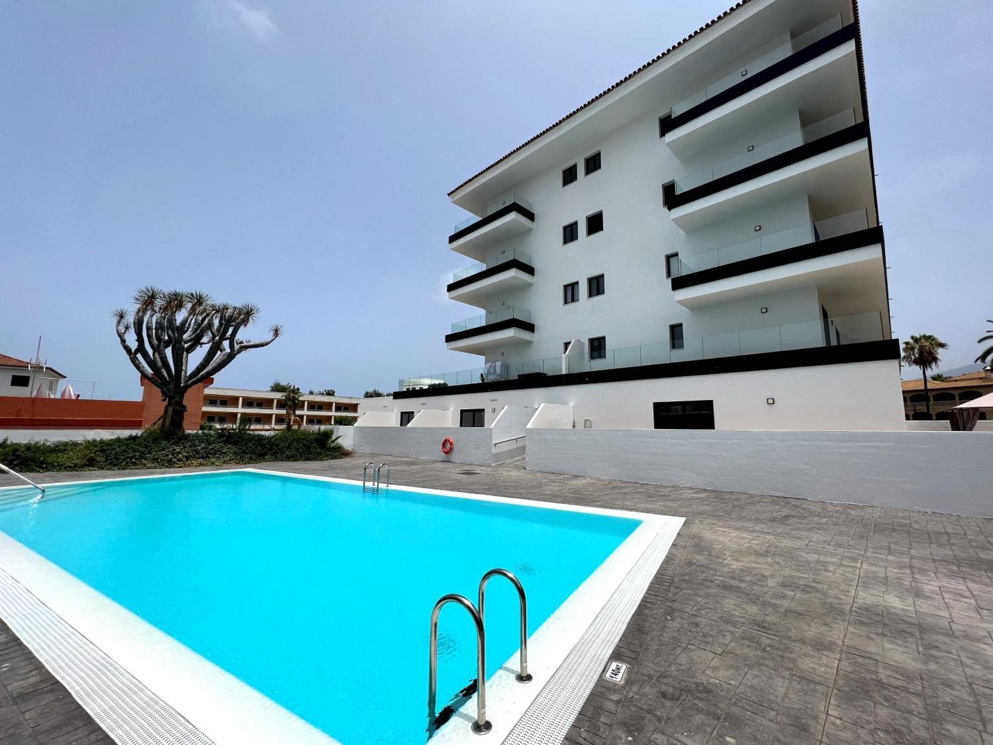 Lujoso Apartamento Completo, Piscina, Terraza Con Vistas Al Teide Puerto de la Cruz  Bagian luar foto