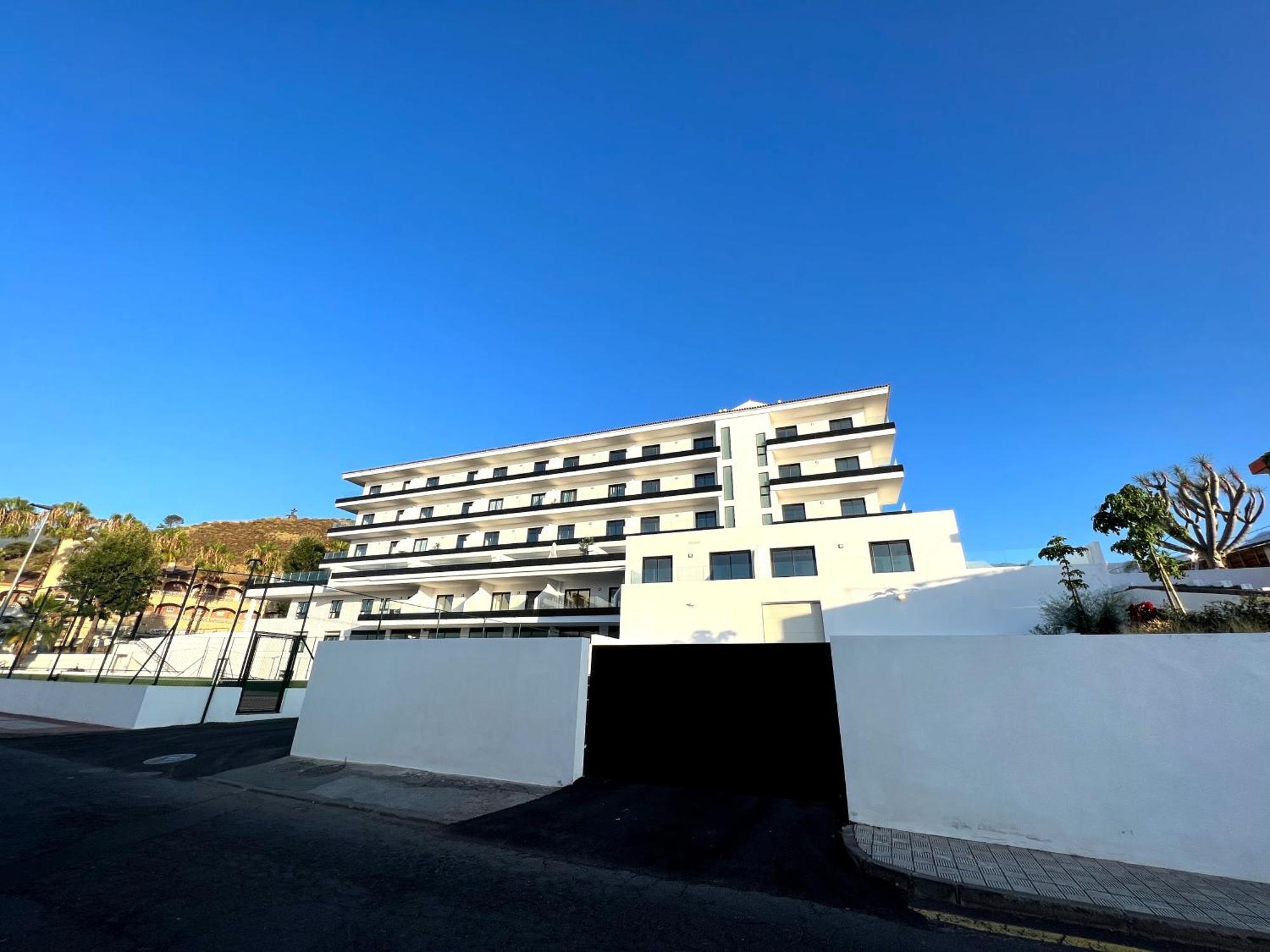 Lujoso Apartamento Completo, Piscina, Terraza Con Vistas Al Teide Puerto de la Cruz  Bagian luar foto