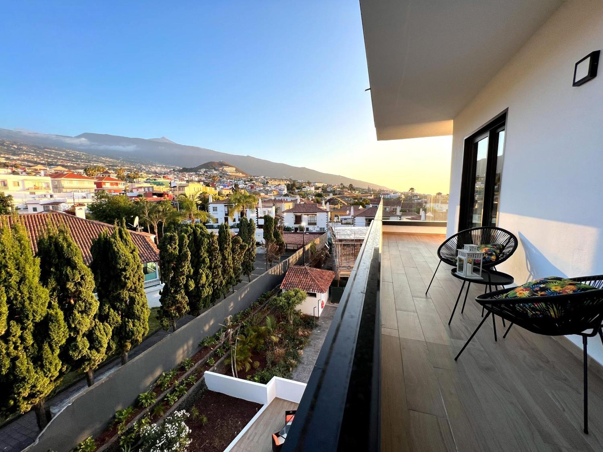 Lujoso Apartamento Completo, Piscina, Terraza Con Vistas Al Teide Puerto de la Cruz  Bagian luar foto